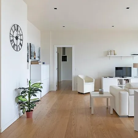 Apartment Plum Guide - Fairy Tern Milan